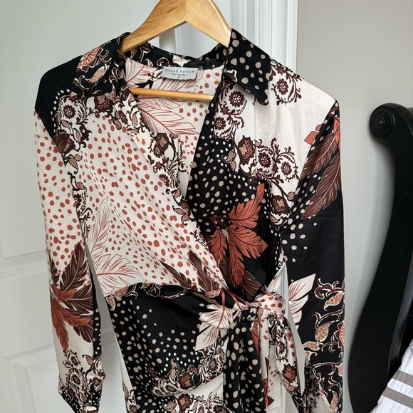 Dress Forum Wrap Dress - Picture 5 of 7